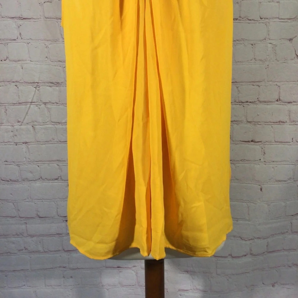 Ann Taylor Yellow Gold Pleated Halter Top - Size XL - Picture 3 of 8